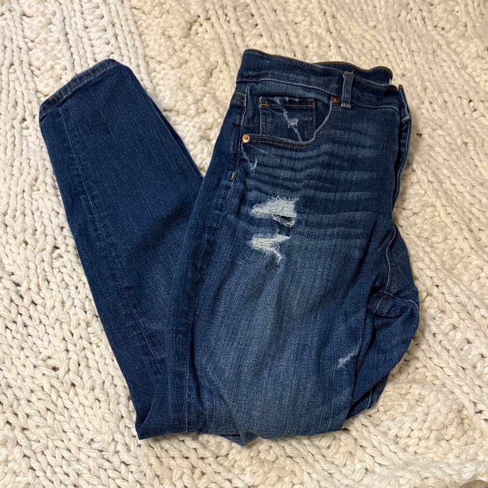 Casual Distressed Denim Boyfriend Jeans